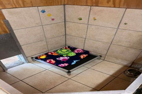 Photo of property in 140 Mako Mako Road, Levin, 5510