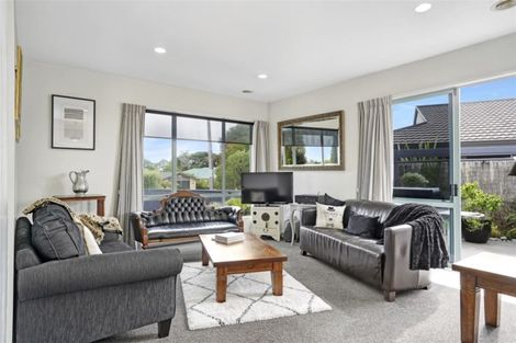 Photo of property in 37 Dixon Road, Fitzroy, Hamilton, 3206