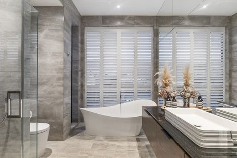 Photo of property in 98 Paritai Drive, Orakei, Auckland, 1071