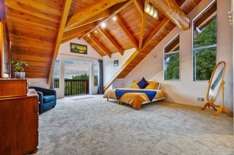 Photo of property in 847 West Coast Road, Oratia, Auckland, 0604