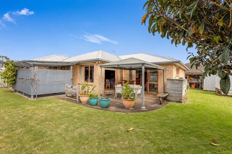 Photo of property in 47 Cholmondeley Crescent, Whitianga, 3510