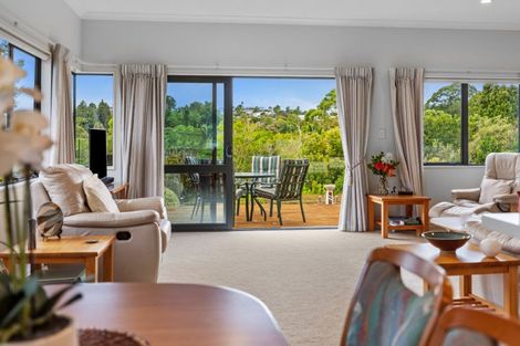 Photo of property in 58 Waipuna Grove, Welcome Bay, Tauranga, 3112