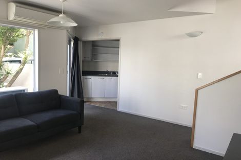 Photo of property in 12b Roxburgh Street, Mount Victoria, Wellington, 6011