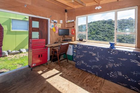 Photo of property in 32 View Road, Houghton Bay, Wellington, 6023