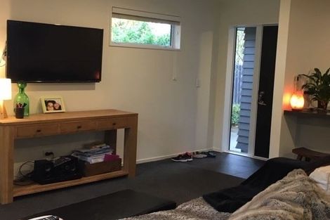 Photo of property in 211a Springfield Road, St Albans, Christchurch, 8014