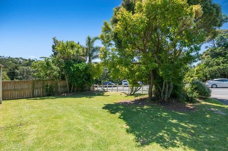 Photo of property in 1/50 Kaipatiki Road, Glenfield, Auckland, 0629