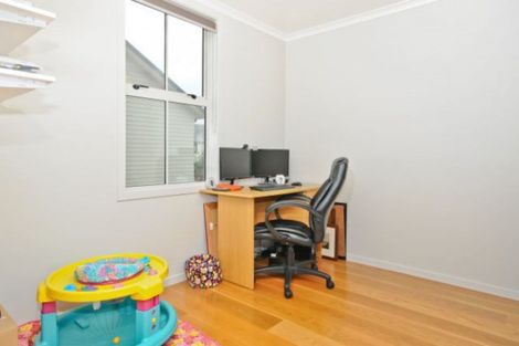 Photo of property in 83 Chiefs Court, Hamilton East, Hamilton, 3216
