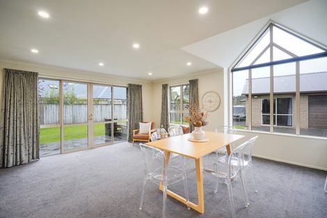 Photo of property in 53 Glenroy Park Drive, Waikiwi, Invercargill, 9810
