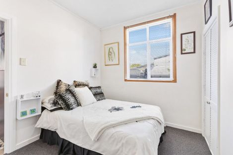 Photo of property in 169 Romilly Street, Westport, 7825