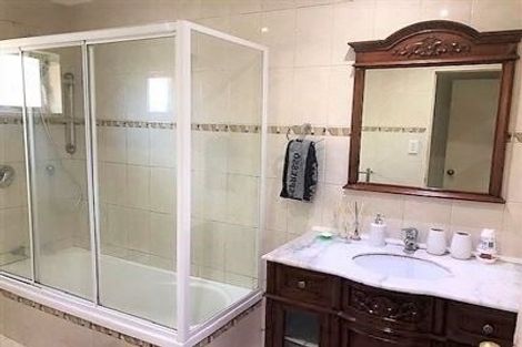 Photo of property in 2/421 Mount Albert Road, Mount Roskill, Auckland, 1041