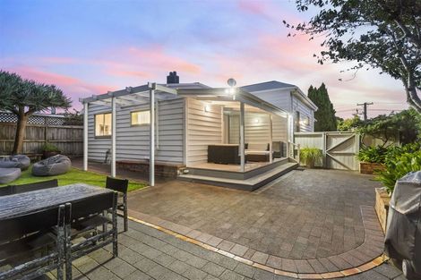Photo of property in 3 Leslie Avenue, Sandringham, Auckland, 1025