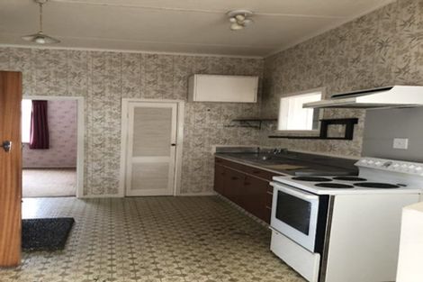 Photo of property in 17 Devon Street, Levin, 5510