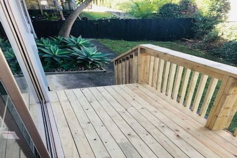 Photo of property in 1/43 Seaton Road, Murrays Bay, Auckland, 0630