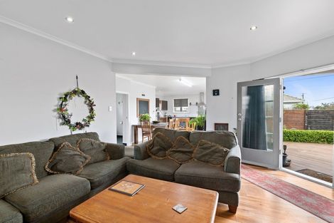 Photo of property in 31 Carlisle Street, Levin, 5510