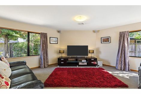 Photo of property in 37 Broadhaven Avenue, Parklands, Christchurch, 8083