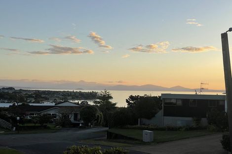 Photo of property in 14 Beachman Grove, Hilltop, Taupo, 3330