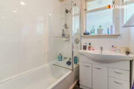 Photo of property in 15 Hanlon Street, Halfway Bush, Dunedin, 9010