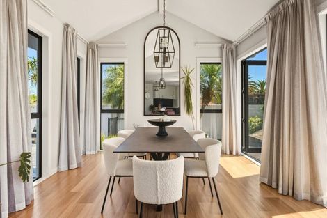 Photo of property in 15 Saint Clair Place, Papamoa Beach, Papamoa, 3118