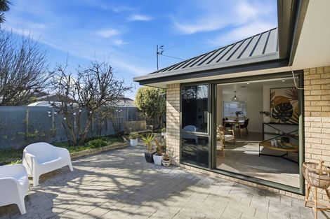 Photo of property in 2/39 Frankleigh Street, Somerfield, Christchurch, 8024