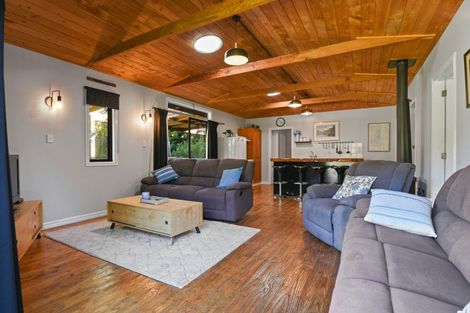 Photo of property in 41 Tombleson Road, Lake Rotoma, Rotorua, 3074