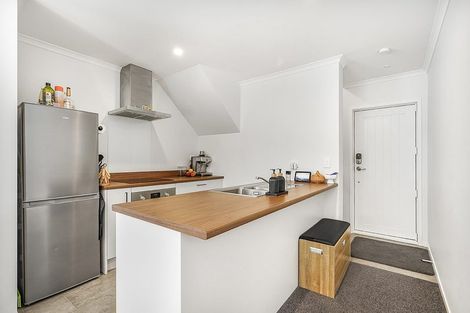 Photo of property in 24/10 Burrows Place, Frankton, Hamilton, 3204