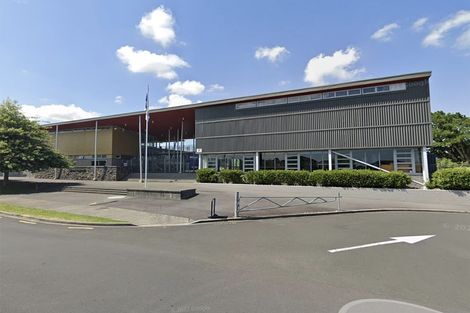 Photo of property in 23 Baverstock Road, Flat Bush, Auckland, 2016