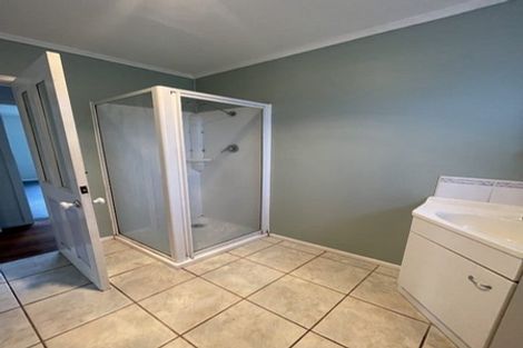 Photo of property in 68a Flanshaw Road, Te Atatu South, Auckland, 0610