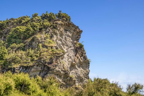 Photo of property in Manuka Grove, 13 Ewing Place, Albert Town, Wanaka, 9305