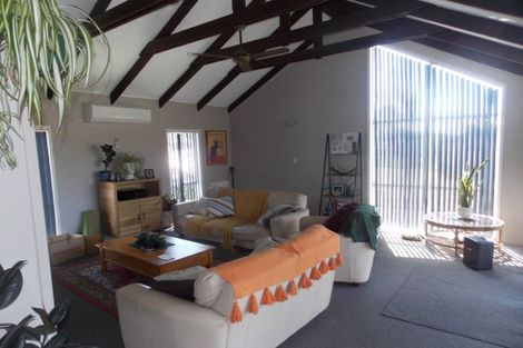 Photo of property in 2 Hinau Street, Pukehangi, Rotorua, 3015