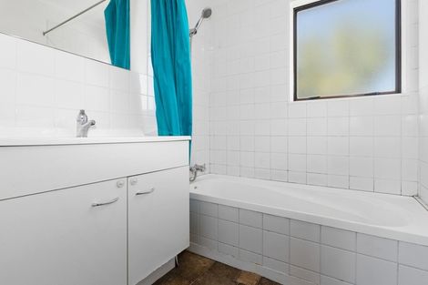 Photo of property in 21 Thebes Street, Pomare, Rotorua, 3015