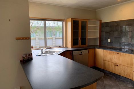 Photo of property in 14 Busby Hill, Havelock North, 4130