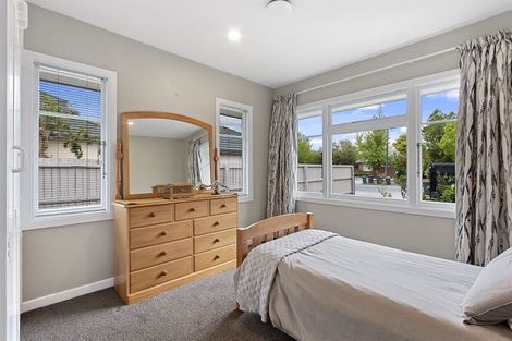 Photo of property in 147 Hamilton Avenue, Ilam, Christchurch, 8041