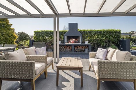 Photo of property in 19 Blackmore Drive, Lynmore, Rotorua, 3010