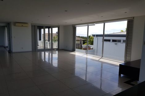 Photo of property in 217 East Coast Road, Campbells Bay, Auckland, 0620