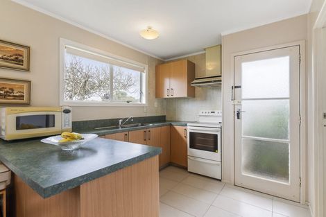 Photo of property in 1/103 Pigeon Mountain Road, Half Moon Bay, Auckland, 2012