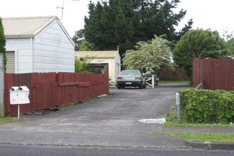 Photo of property in 2/4 Takanini Road, Takanini, 2112