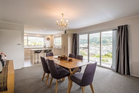Photo of property in 4a Rutland Street, Picton, 7220