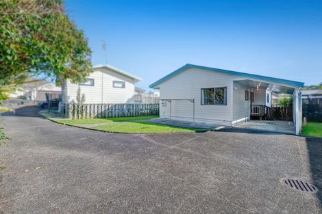 Photo of property in 2/100 Brightside Road, Stanmore Bay, Whangaparaoa, 0932