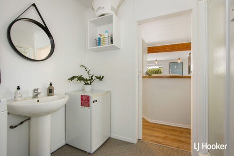 Photo of property in 44 Hillview Road, Waihi Beach, 3611