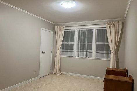 Photo of property in 17 Bradbury Road, Botany Downs, Auckland, 2010