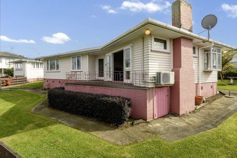 Photo of property in 21 Chadwick Road, Greerton, Tauranga, 3112