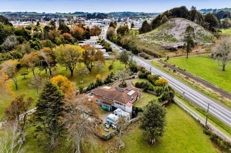 Photo of property in 1634 Mountain Road, Inglewood, 4386