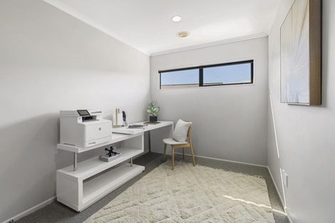 Photo of property in 61 Te Puia Drive, Aotea, Porirua, 5024