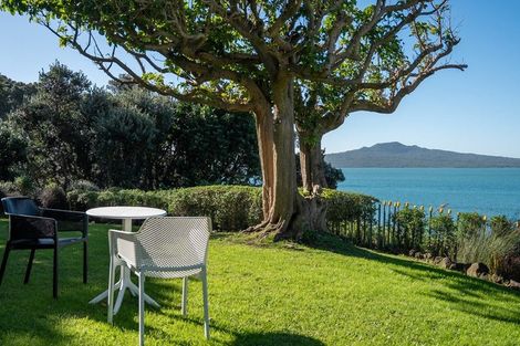 Photo of property in 8/118 Vauxhall Road, Narrow Neck, Auckland, 0624