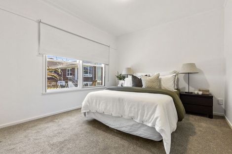 Photo of property in 6/40 Lake Road, Narrow Neck, Auckland, 0624