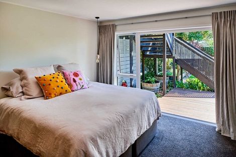 Photo of property in 21 Mahoe Street, Eastbourne, Lower Hutt, 5013