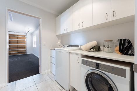Photo of property in 12 Telford Way, Raumati Beach, Paraparaumu, 5032