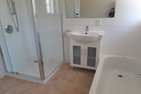 Photo of property in 14 Papawai Road, Greytown, 5712