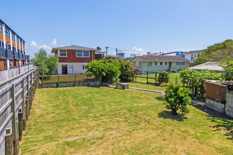 Photo of property in 61 Tawa Street, Mount Maunganui, 3116