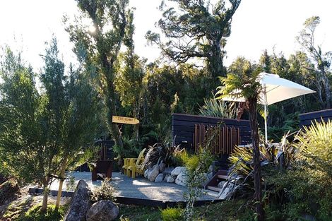 Photo of property in 3316 Coast Road, Barrytown, Runanga, 7873